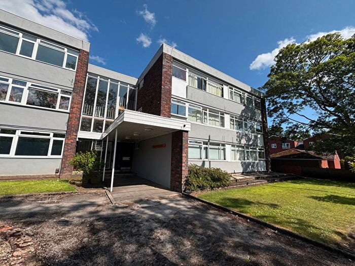 1 Bedroom Studio To Rent In Harborne Park Road, Birmingham, B17