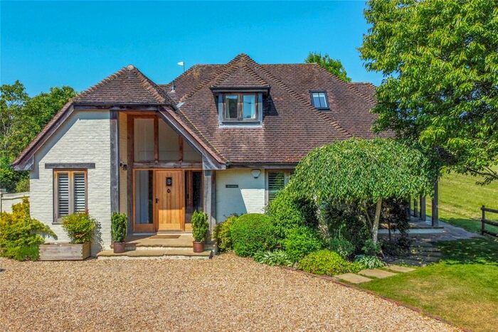 4 Bedroom Detached House For Sale In Dundridge Lane, Southampton, SO32