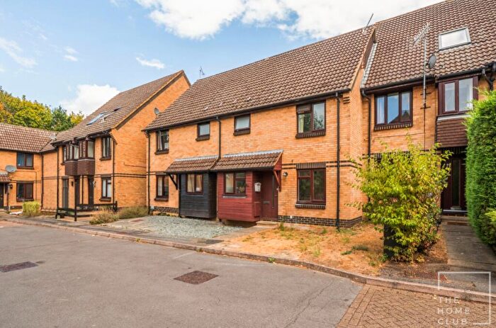 1 Bedroom Terraced House To Rent In Weybrook Drive, Guildford, GU4