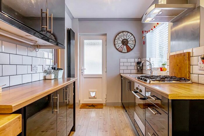 3 Bedroom Semi-Detached House For Sale In West Cobgate, Moulton, PE12