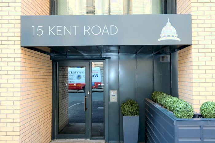 2 Bedroom Flat To Rent In Kent Road, Glasgow, G3