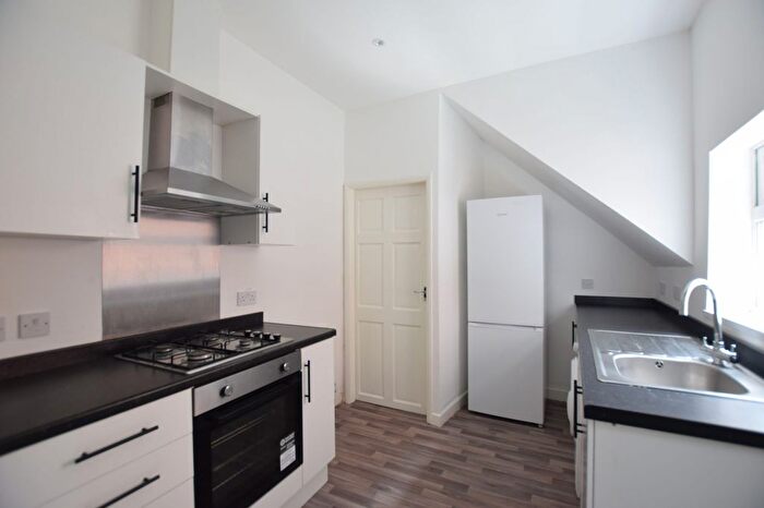 2 Bedroom Flat To Rent In Chandos Street, Gateshead, NE8