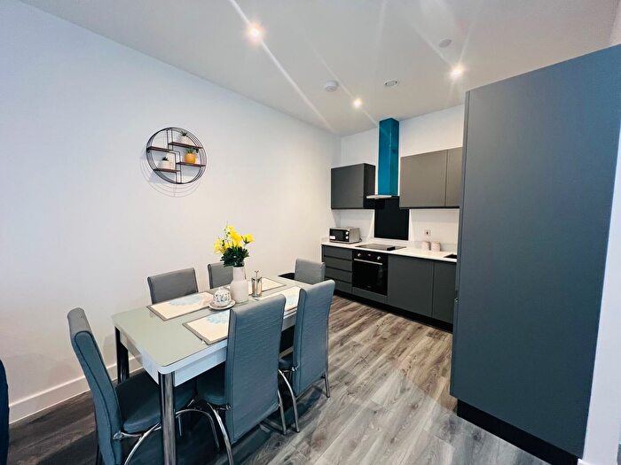 1 Bedroom Flat To Rent In West Street, Maidenhead, SL6
