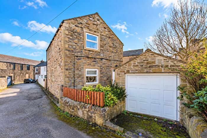 3 Bedroom Detached House For Sale In New Mill Cottage, Cornmill Terrace, Barnoldswick, Lancashire, BB18