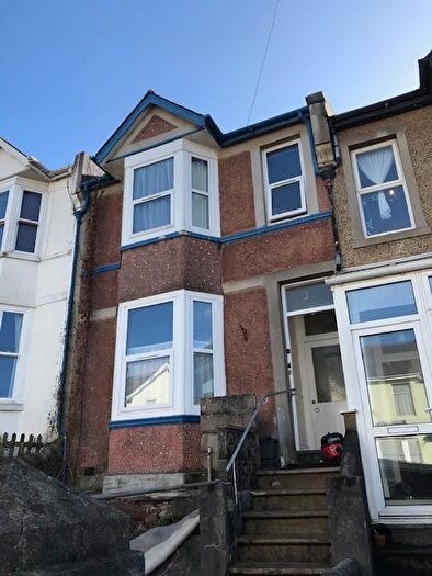 1 Bedroom Flat To Rent In Forest Road, Torquay, TQ1