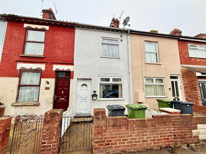 3 Bedroom Terraced House For Sale In Wolseley Road, Great Yarmouth, NR31
