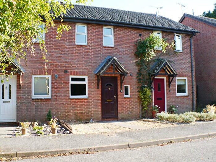 2 Bedroom Terraced House To Rent In Alderbury, SP5