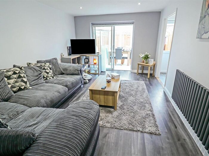 2 Bedroom Terraced House To Rent In Brockles Mead, Harlow, CM19