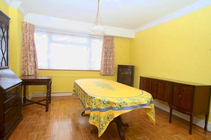 3 Bedroom Semi-Detached House To Rent In Stanhope Park Road, Greenford, UB6