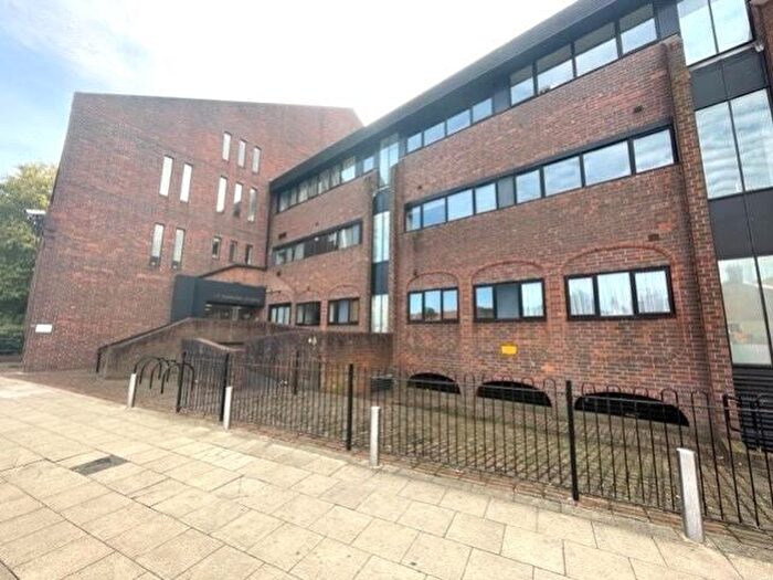 2 Bedroom Apartment To Rent In St. Edmund House, Rope Walk, Ipswich, IP4