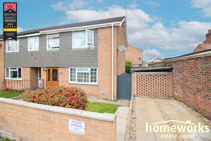 3 Bedroom Semi Detached House For Sale In Churchill Court, Dereham, NR19