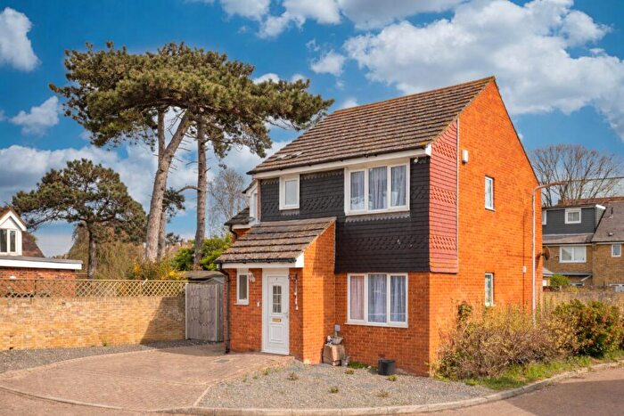 3 Bedroom Detached House For Sale In Southwood Heights, Southwood Road, Ramsgate, Kent, CT11