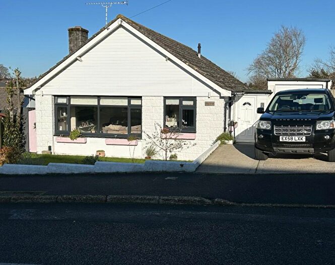 3 Bedroom Detached Bungalow For Sale In Hazlemere Avenue, Ryde, Isle Of Wight, PO33