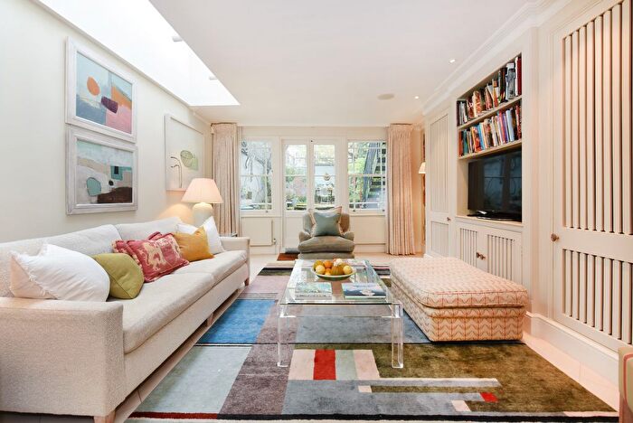 2 Bedroom Detached House To Rent In Caroline Terrace, Belgravia, Westminster, SW1W