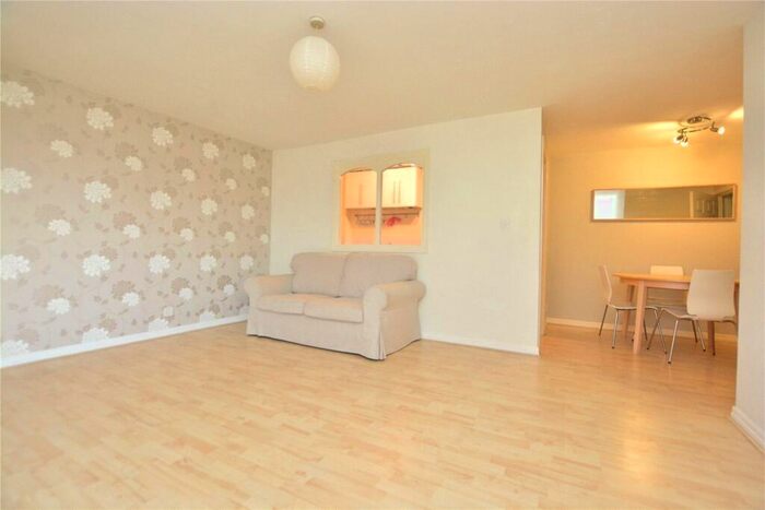 2 Bedroom Apartment To Rent In Aire View Gardens, Vesper Road, Kirkstall, Leeds, LS5