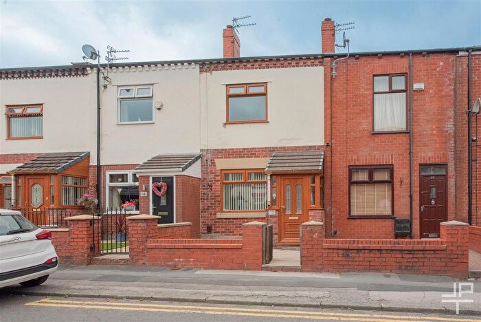 2 Bedroom Terraced House For Sale In Morris Green Lane, Bolton, Manchester, BL3