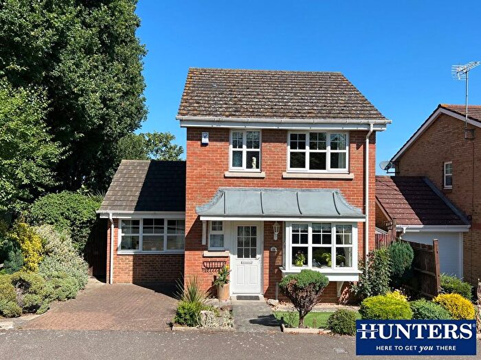 3 Bedroom Property For Sale In Leigh Road, Rochester, Kent, ME3