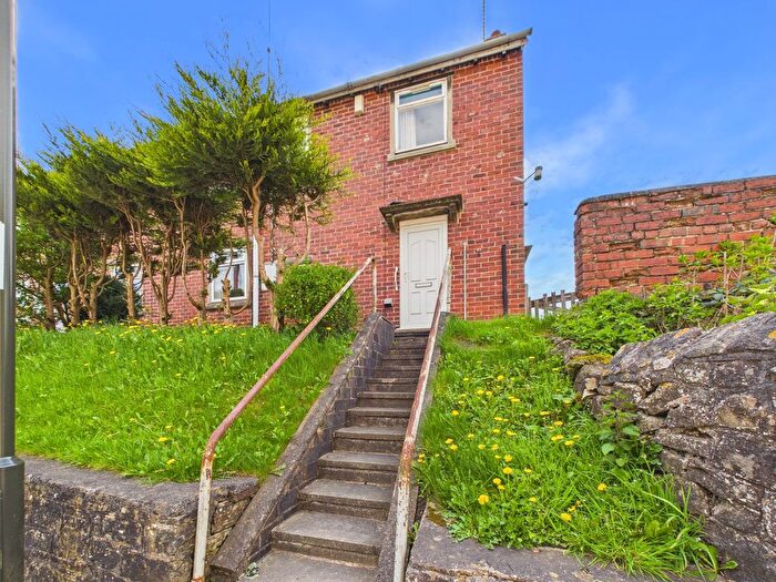 3 Bedroom End Terrace House For Sale In Gorsey Bank, Wirksworth, DE4