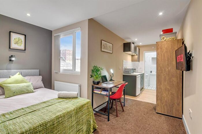 Studio To Rent In Widdrington Road, Coventry, CV1