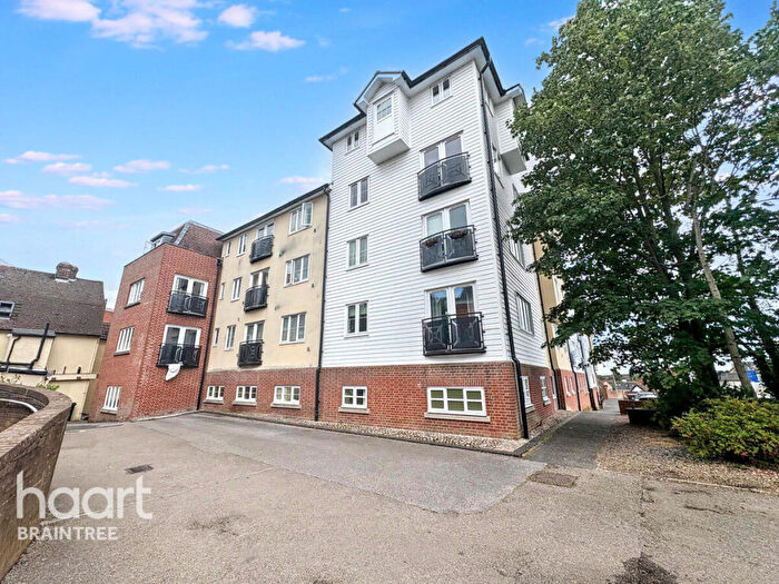 2 Bedroom Apartment For Sale In Fairfield Road, Braintree, CM7
