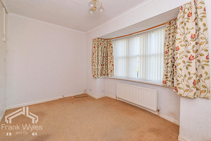 4 Bedroom Detached House For Sale In Blackpool Road North, Lytham St. Annes, Lancashire, FY8