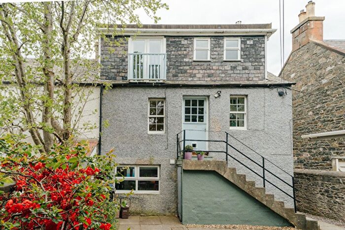2 Bedroom Flat For Sale In A Young Street, Peebles, EH45