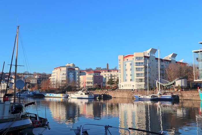 2 Bedroom Flat To Rent In Hannover Quay, Bristol, BS1