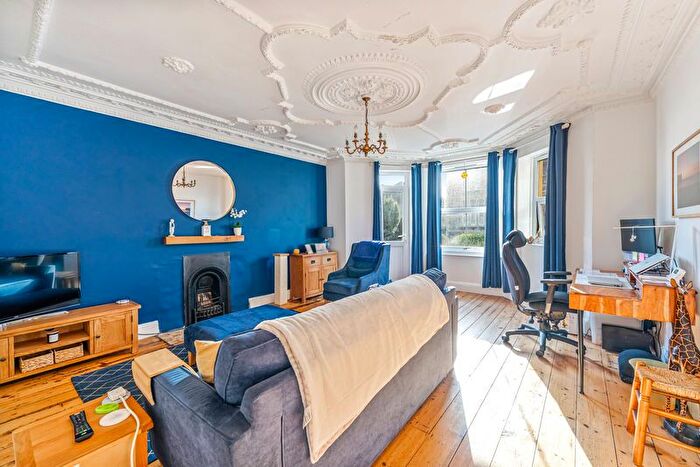 1 Bedroom Flat For Sale In Edinburgh Place, Weston-Super-Mare, BS23