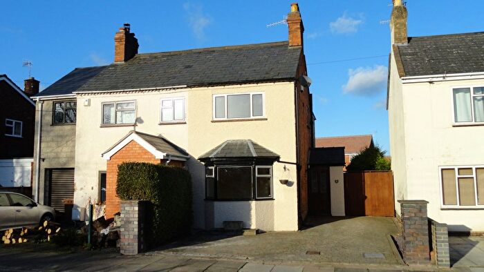2 Bedroom Semi Detached House To Rent In Bellars Lane, Malvern, WR14
