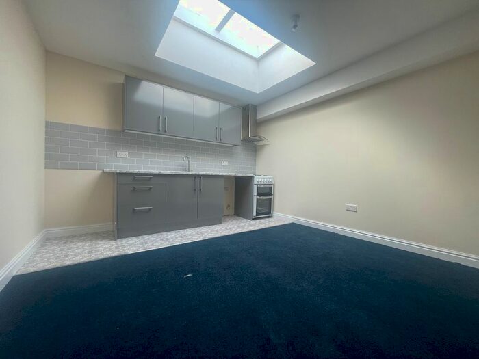 2 Bedroom Flat To Rent In Washwood Heath Road, B8