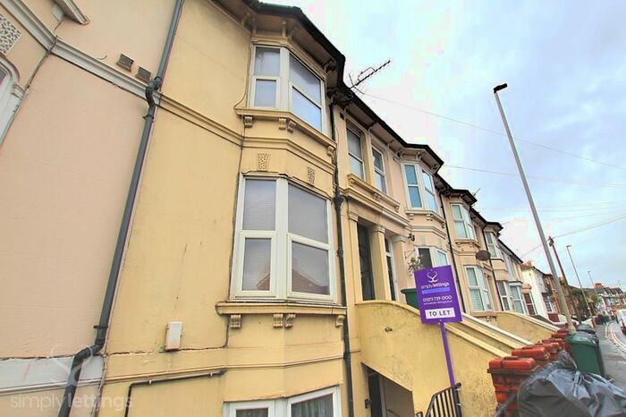 1 Bedroom Flat To Rent In Trafalgar Road, Portslade, Brighton, BN41