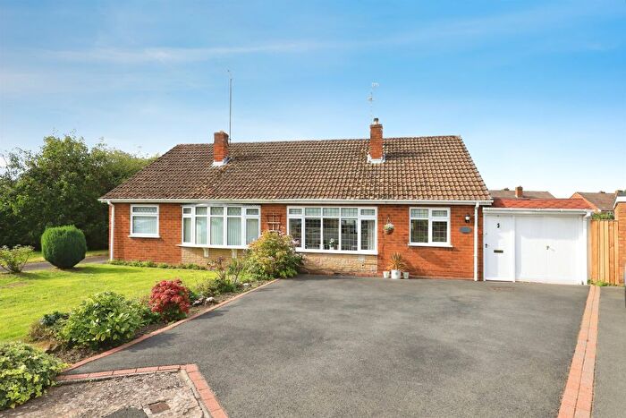 2 Bedroom Semi Detached Bungalow For Sale In Oak Leys, Finchfield, Wolverhampton, WV3