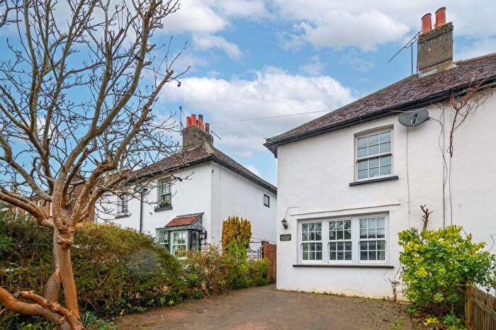2 Bedroom Semi-Detached House For Sale In Godstone Road, Bletchingley, RH1