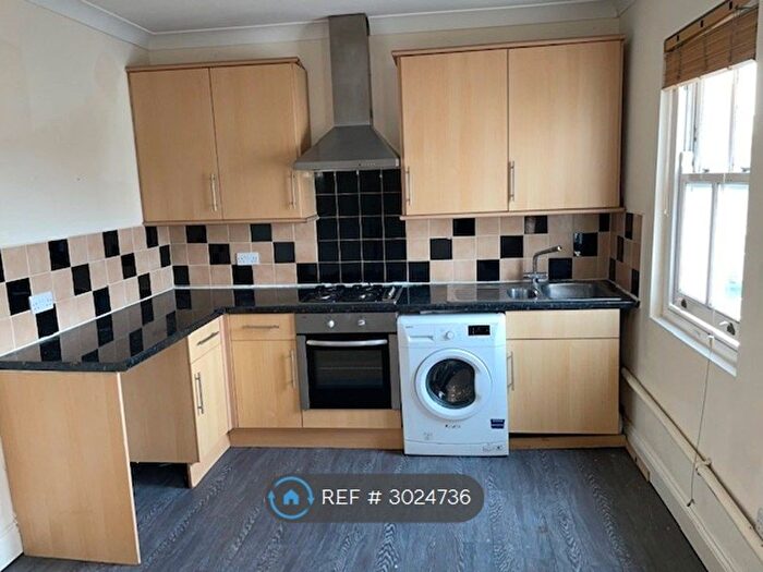1 Bedroom Flat To Rent In Casey Court, London, SE14
