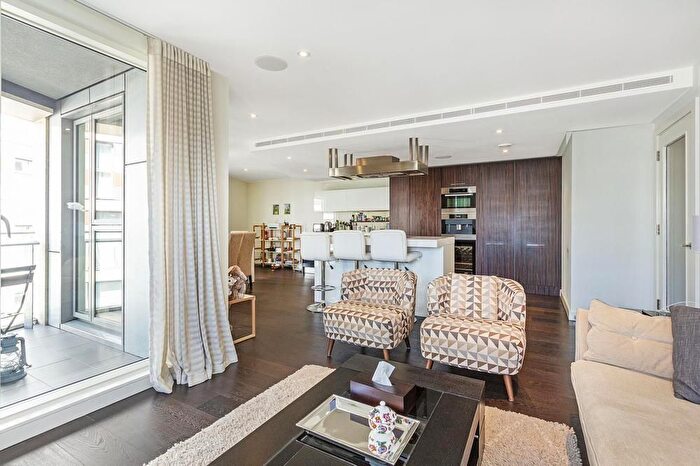 3 Bedroom Flat To Rent In Moore House, Grosvenor Waterside, London, SW1W