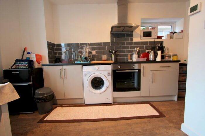 Studio To Rent In Lewisham High Street, Lewisham, SE13
