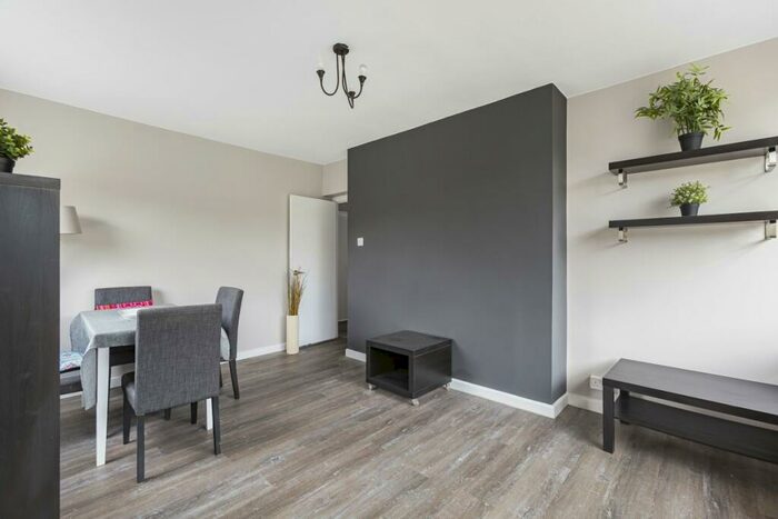 3 Bedroom Flat To Rent In Catherall Road, Highbury, N5