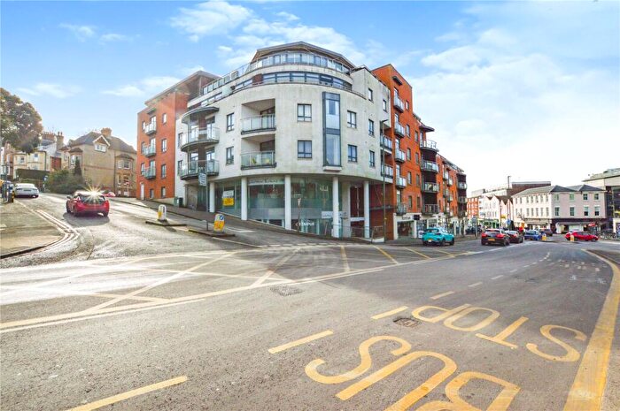 2 Bedroom Apartment To Rent In Trinity Gate, Epsom Road, Guildford, Surrey, GU1