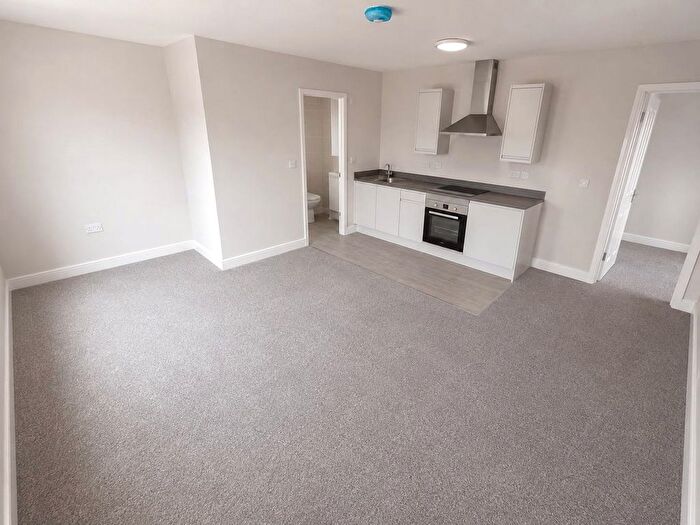 Studio To Rent In Merridale Lane, Wolverhampton, WV3