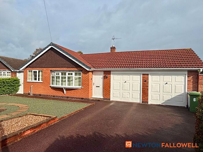 2 Bedroom Bungalow For Sale In Barnfield Road, Collingham, NG23