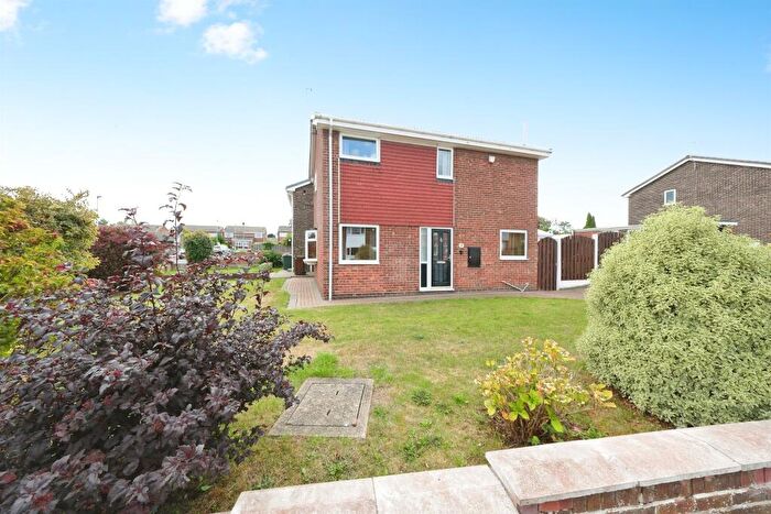 3 Bedroom Detached House For Sale In Lambcote Way, Maltby, Rotherham, S66