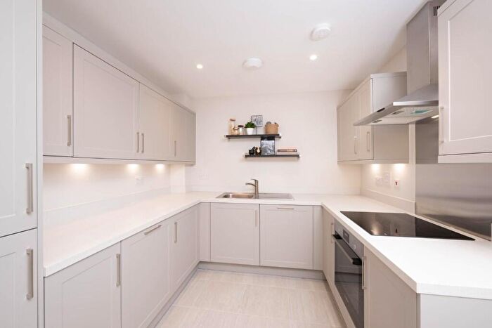 3 Bedroom Semi-Detached House For Sale In Scocles Road, Minster On Sea, Kent, ME12