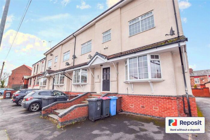 2 Bedroom Flat To Rent In Eldon Place, Eccles, Manchester, M30