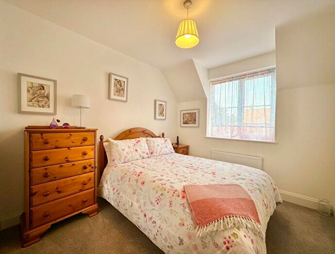 2 Bedroom Detached House For Sale In Marsh Road, Hemsby, NR29