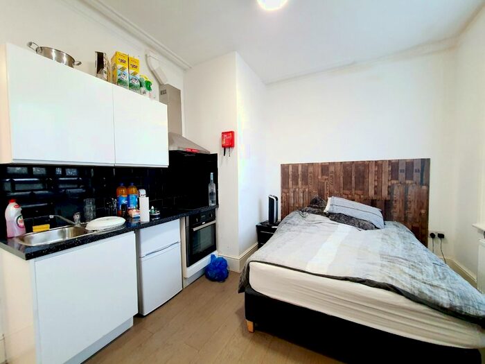 1 Bedroom Studio To Rent In Woolwich Road, London, SE7