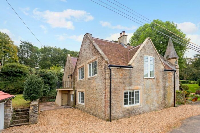 2 Bedroom Flat To Rent In Horton Hill, Horton, Bristol, BS37