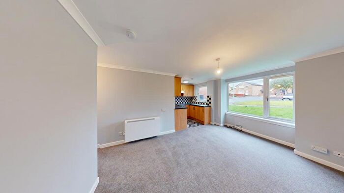 1 Bedroom Flat To Rent In Alford Quadrant, Wishaw, ML2