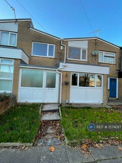 3 Bedroom Terraced House To Rent In Chapel Wood, Llanedeyrn, Cardiff, CF23