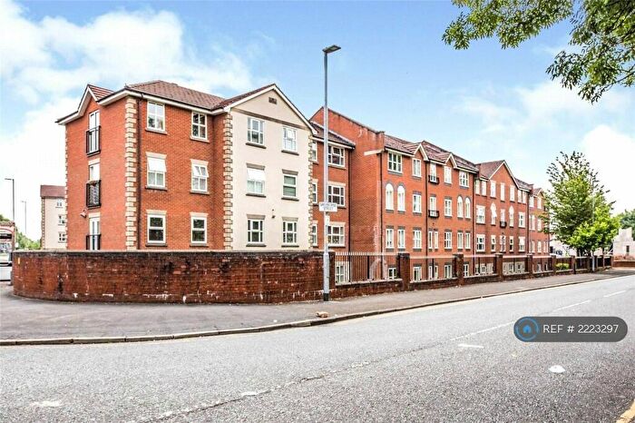 2 Bedroom Flat To Rent In St. Davids Court, Manchester, M8