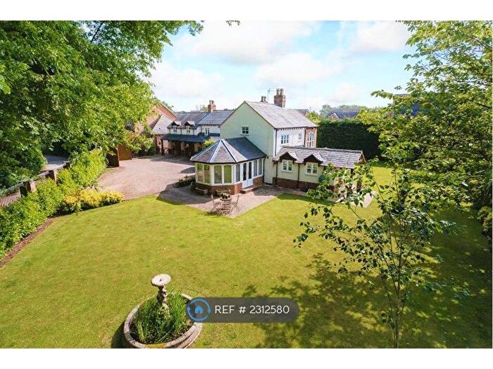 4 Bedroom Detached House To Rent In Darland Lane, Rossett, Wrexham, LL12